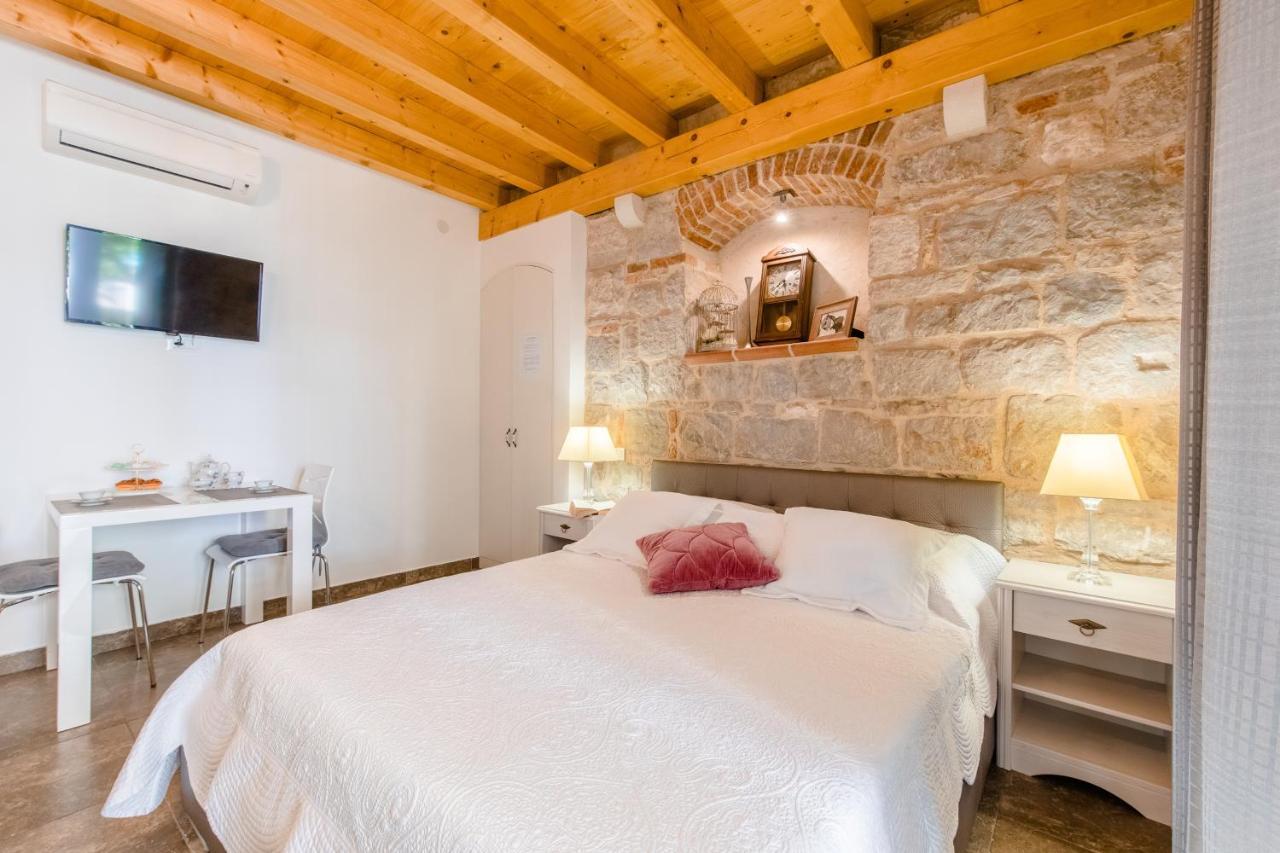 Jes Old Town Luxury Rooms Split Exterior foto